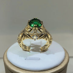 14K Gold Vintage Emerald zircon Ring for Women 925 Silver Jewelry Natural Emerald Ring close-up view
