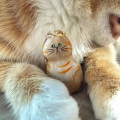 Hanging Pet Hair Storage Container Handmade Cat Fur/Dog Hair Memorial Resin Keychain Pen detail view