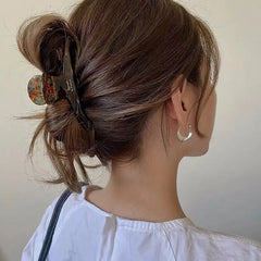 Elegant Hair Clip Women's Back Of The Head Shark Clip