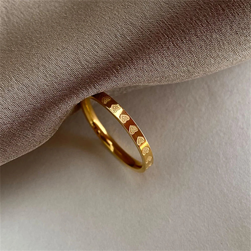 Golden Stainless Steel 2mm Heart Rings Women Size 5/6/7/8/9/10# Thin Finger Ring Wedding Band Engage