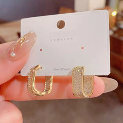 Fashion Diamond-Studded Circle Earrings, Women's Style, Silver / Gold, Simple and Versat detail view