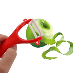 LMETJMA Ceramic Peeler 4 Color Vegetable Fruit Peeler Kitchen Potato Carrot Cucumber P close-up view