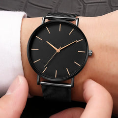 RUNERR Ultra Thin Quartz Watch | Minimalist Business Casual Mesh Strap detail view