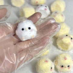2pcs Miniature Slow Rebound Relief Squeeze Toys Sticky TPR Mini Chick Stress Relief New detail view