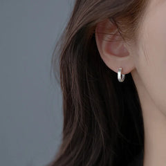 New 925 Sterling Silver Round Earrings Cool Charm Simple Style Earrings Beautiful Jewelr detail view