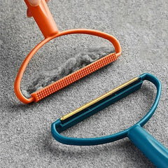 Portable Clothes Lint Roller Remover Lint Fabric Shaver Removes Pet Hair Lint Particle close-up view