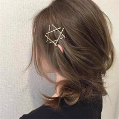 24pcs/set Simple Black Wavy Hairpins Reusable Non Slip Metal Invisible Bobby Pins Side close-up view