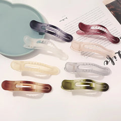 New Acrylic Matte Duckbill Hair Claws Barrettes Bow Solid Color Hair Clips Hair Access close-up view