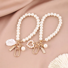ZAKOL Cute Pearl Keychain for Women Girls Shiny Pearl Bead Shell Phone Bag Backpack Charm Accessory