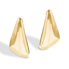 Ingemark Vintage Smooth Metal Triangle Stud Earrings Women Trend Goth Geometric Pierci close-up view