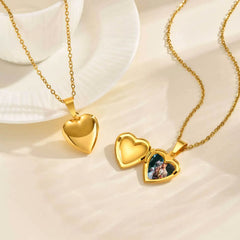 Personalized Heart Photo Pendant Necklace, Customized Image Picture Locked Necklace Jewelry for Wome