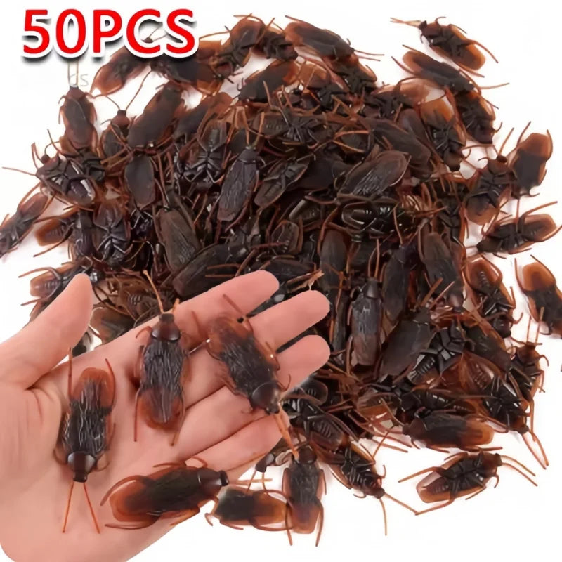 50Pcs Halloween Gadget Plastic Cockroaches Joke Decoration Props Rubber Toy Gags Plastic Bugs Cockro