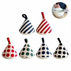 Triangle Pot Handle Cover | Non Slip Heat Insulation Glove for Pots and Pans