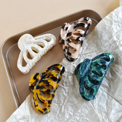 1PC Women's Acetate Hollow Claw Premium Hair Accessories Back Head Bun Shark Clip Non-Slip Hair Clip Holiday Gift Casual