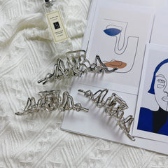 Large Metal Hair Claw Clip Irregular Hairpins Punk Style Hair Claws Barrettes Women Vi close-up view