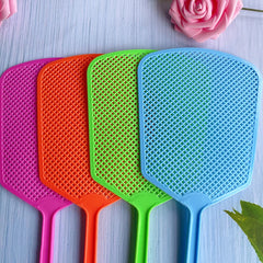 Large Plastic Fly Swatter | Extended Handle Manual Mosquito Swatter detail view