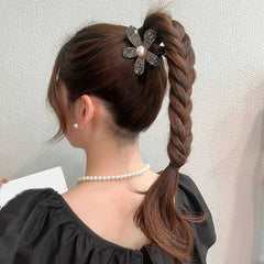 Fashion Shiny Rhinestone Flower Hair Claw Clip Headwear Elegant Black Ponytail Shark Clip Hairgrips For Ladies Hair Accessories
