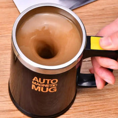 Automatic Self Stirring Magnetic Mug Capsule Cylindrical Magnetic Stirring Rod close-up view