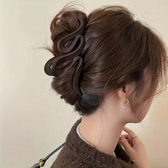 1 Set of 3 Large Matte Wave Hair Clips for Women - Retro Y2K Style Solid Color Shark Clips, Easy to Secure & Style Hair