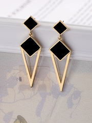 Alloy Diamond-Shaped Oil-Drip Stud Earrings | Summer Trendy Geometric Jewelry close-up view