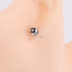 Artisanal Dripping Oil Lacquer Earrings, Vintage Engraved Four-Leaf Clover Design, Uniqu detail view