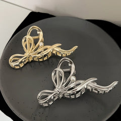 Bridal Hair Claw Clip Pearl Bow Ornament Wedding Party Accessory Elegant Metal Large J close-up view