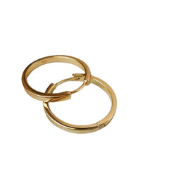 New Fashion Classics Simple Big Round Hoop Earrings for Women Circle Girls Shiny Delic close-up view