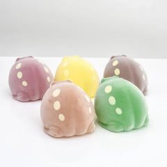 TOY Flocking Frog Gashapon Capsule Toys – Mini Squishy Figurines - Onlytenbucks.com