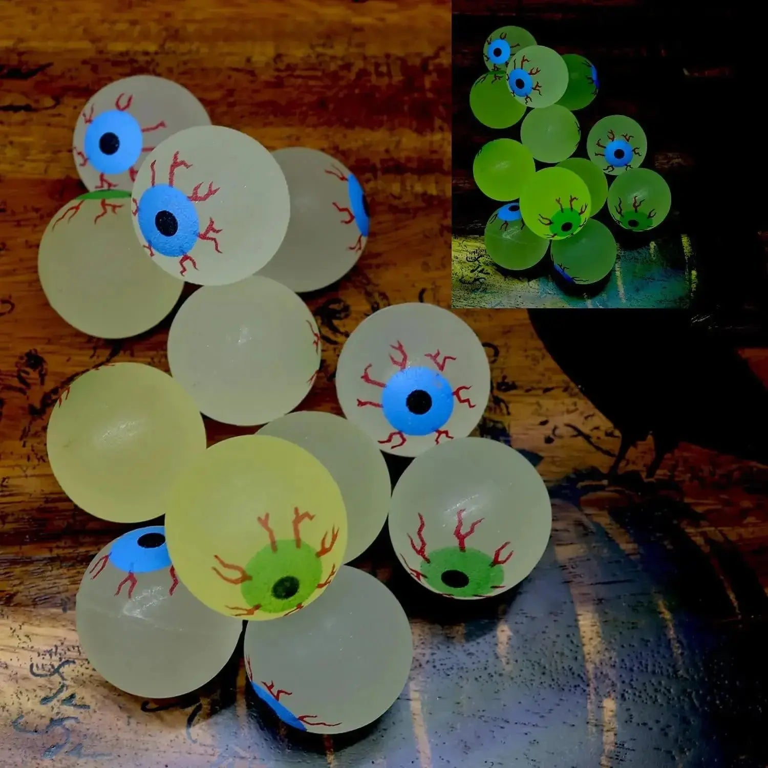 10 Piece Glow in the Dark Eyeball Bouncy Balls - Onlytenbucks.com