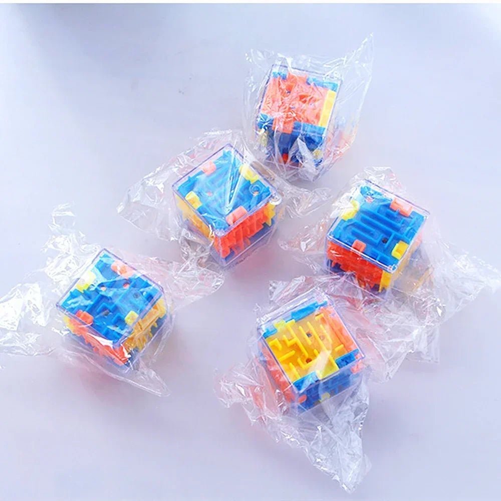 3D Maze Magic Cube – Six - Sided Transparent Rolling Ball Puzzle - Onlytenbucks.com