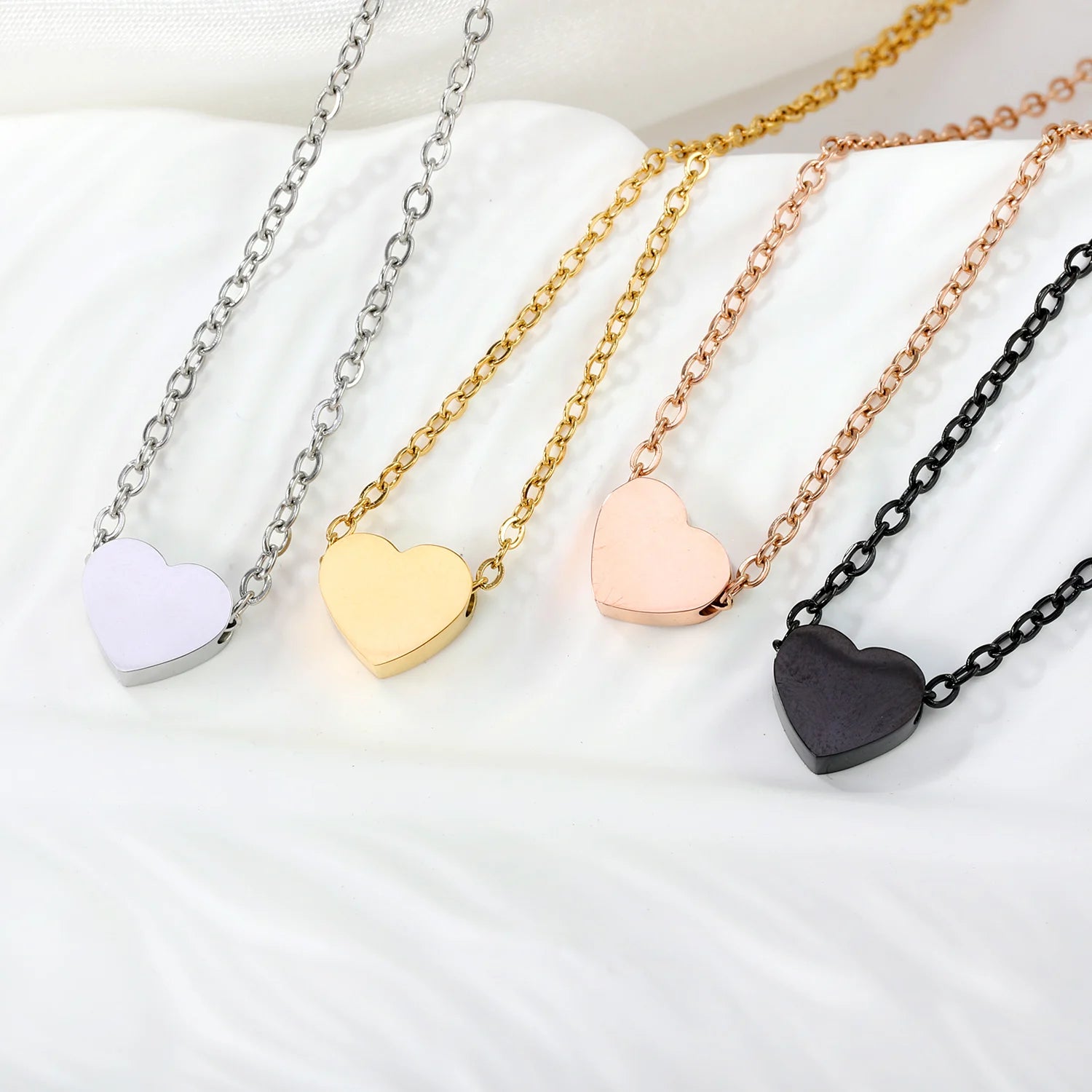 LUXUKISSKIDS Fashion Collier Simple Heart Girls Pendant Necklace Small Love Shape S additional angle
