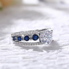 Huitan Special-interest Wedding Rings Women Blue/White Round CZ Novel Designed Female close-up view