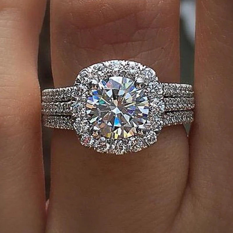 Huitan Trendy Women Rings with Brilliant Cubic Zirconia Luxury Engagement Rings Fashi alternate view