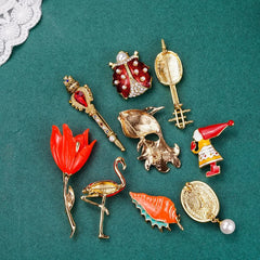 Vintage Palace Plant Flower Baroque Brooch Red Enamel Pearl Brooch Pin Woman Party Accessories