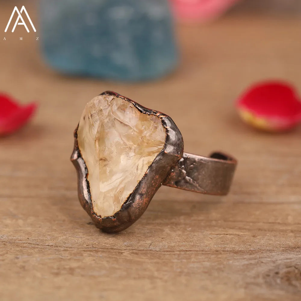 Irregular White Quartz Point Beads Bronze Handmade Rings Jewelry Women Natural Stone A close-up view
