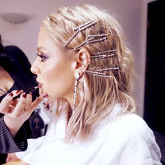 2020 New Elegant Rhinestone Hairpins Women Girls Hair Clips Pin Accessories Hair Ornam close-up view