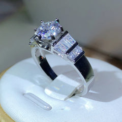 925 Sterling Silver Fashion White Zircon Stone Silver Color Wedding Engagement Rings F close-up view