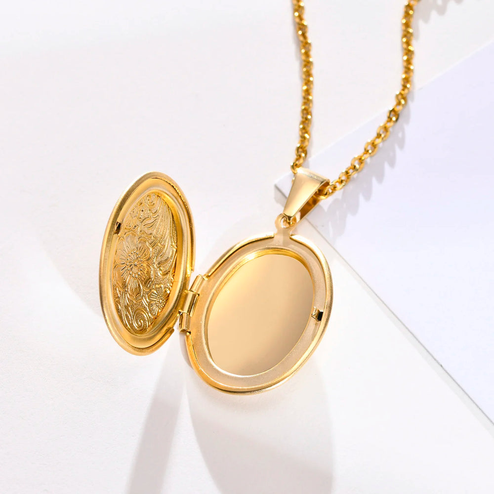 Delicate Floral Oval Heart Locket Pendant Necklaces for Women,Stainless Steel Photo Fr close-up view