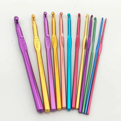 1Pcs Crochet Hook Handle Knitting Needles 2.5mm 3mm 3.5mm 4mm 4.5mm 5mm 5.5mm 6mm 7mm 8mm 9mm 10mm Y
