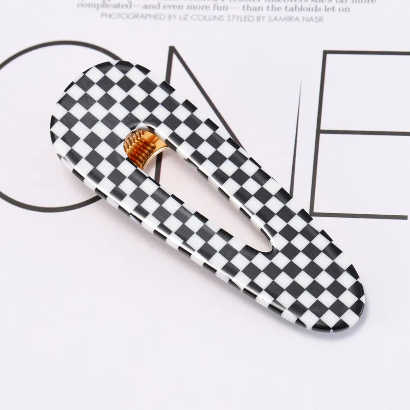 2019 Popular Fashion Acetate Sweet Hairpins Girls Hair Clips Pin Barrette Accessories lifestyle view