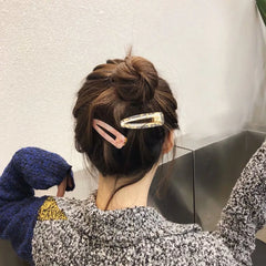 2019 Popular Fashion Acetate Sweet Hairpins Girls Hair Clips Pin Barrette Accessories close-up view