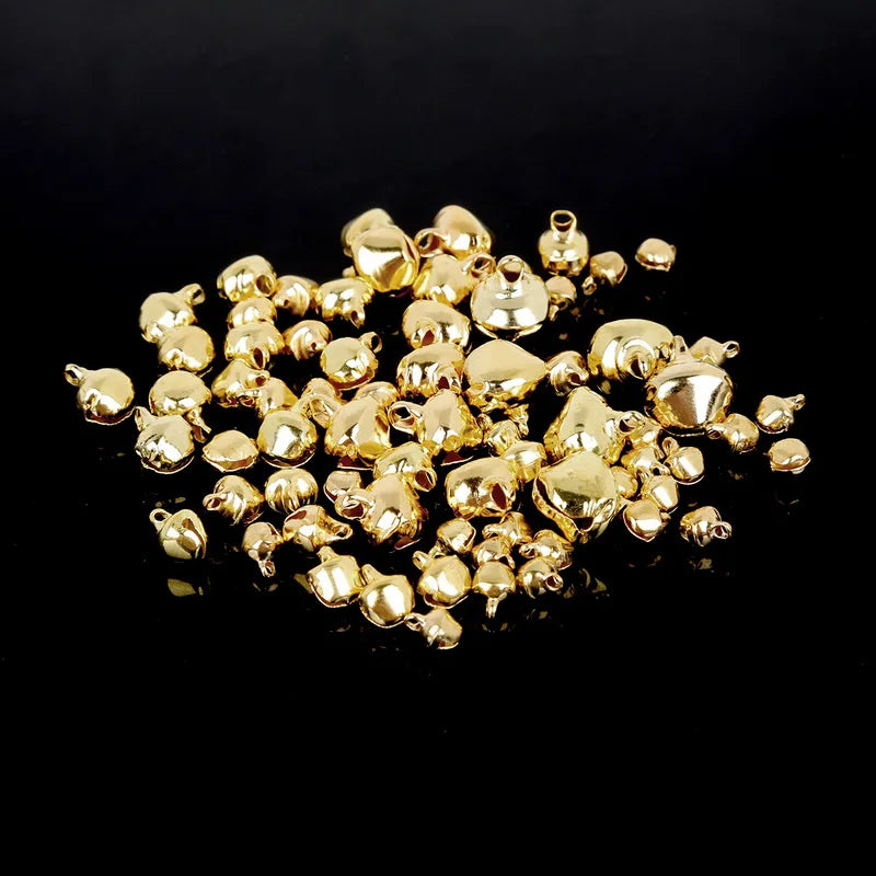 50-300Pcs Gold Jingle Bells Iron Pendants Hanging Christmas Tree Ornaments Christmas lifestyle view