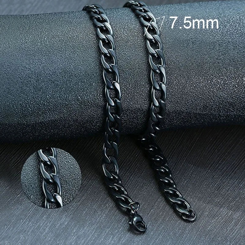Vnox Men's Cuban Link Chain Necklace | Stainless Steel Black Gold Color Choker Jewelry close-up view