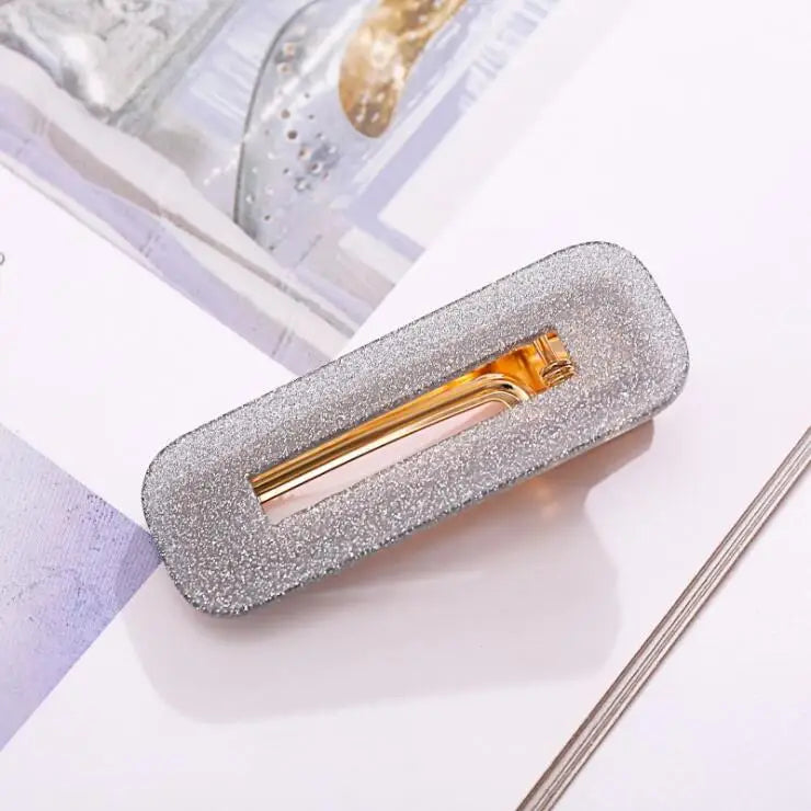 2019 Popular Fashion Acetate Sweet Hairpins Girls Hair Clips Pin Barrette Accessories lifestyle view