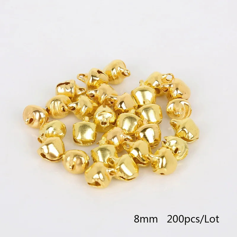 50-300Pcs Gold Jingle Bells Iron Pendants Hanging Christmas Tree Ornaments Christmas lifestyle view
