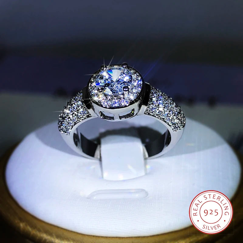 925 Silver Classic Gypsophila Inlaid With Large Zircon White Crystal Ring For Women Party Wedding En