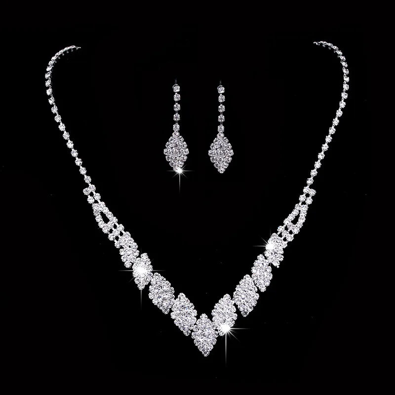 Fashion Crystal Bride Jewelry Set Rhinestone Silver-plated Wedding Dress Banquet Necklac detail view