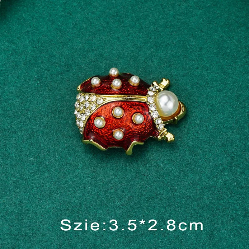 Vintage Palace Plant Flower Baroque Brooch Red Enamel Pearl Brooch Pin Woman Party Accessories