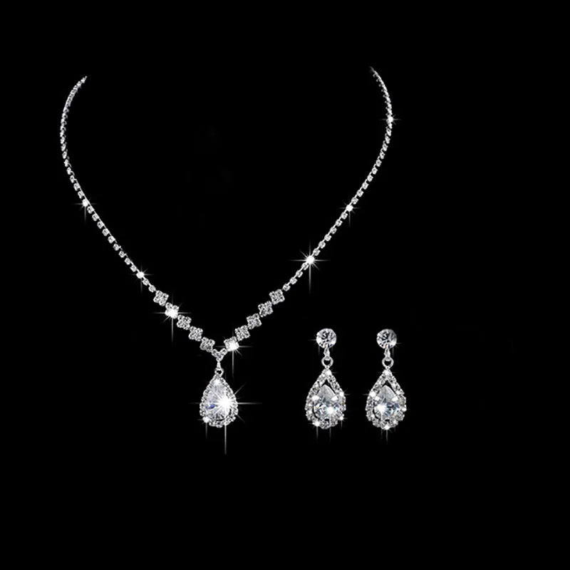 Fashion Crystal Bride Jewelry Set Rhinestone Silver-plated Wedding Dress Banquet Neck lifestyle view