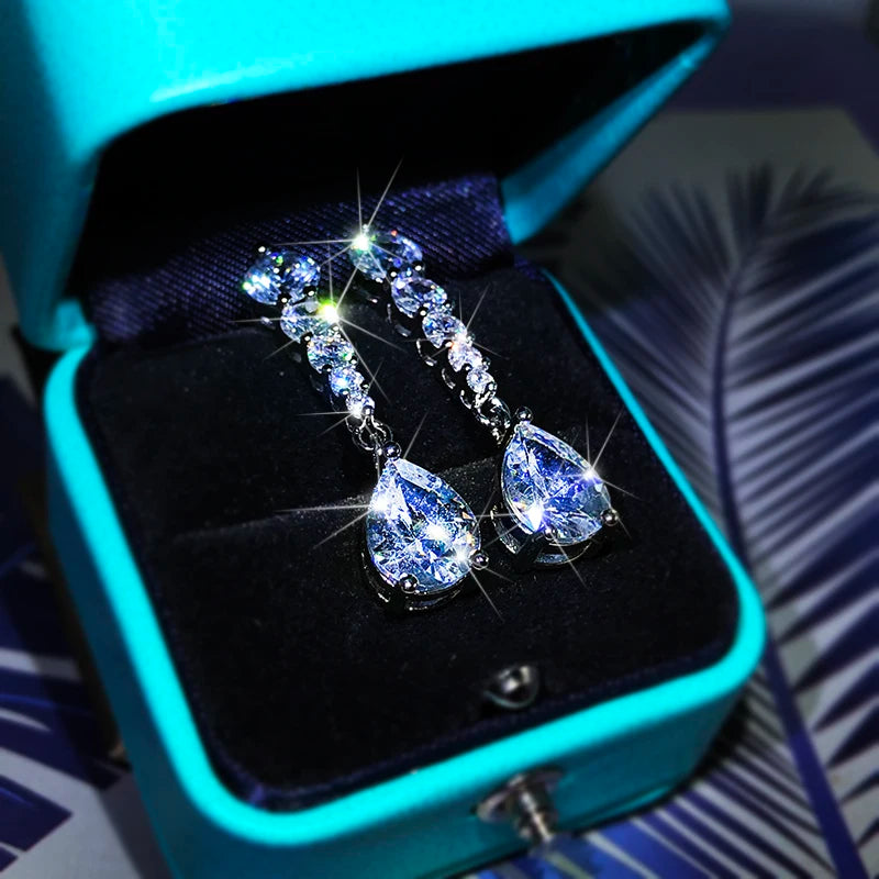 925 Sterling Silver Wild Korean Temperament Simple Atmosphere Flashing Zircon Earring alternate view